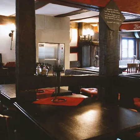 Burgkeller 公寓 拉恩河畔林堡